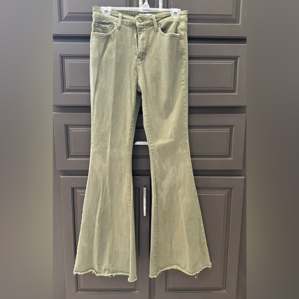 Vervet brand, 28, olive, raw hem
